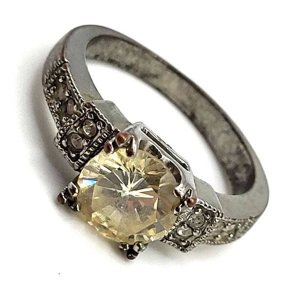 Citrine Prong Set Marcasite Ring Solitaire Size 8 - Picture 1 of 6